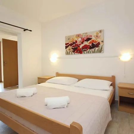 With A - C In Jurandvor-insel Krk 53954 Apartment Jurandvor